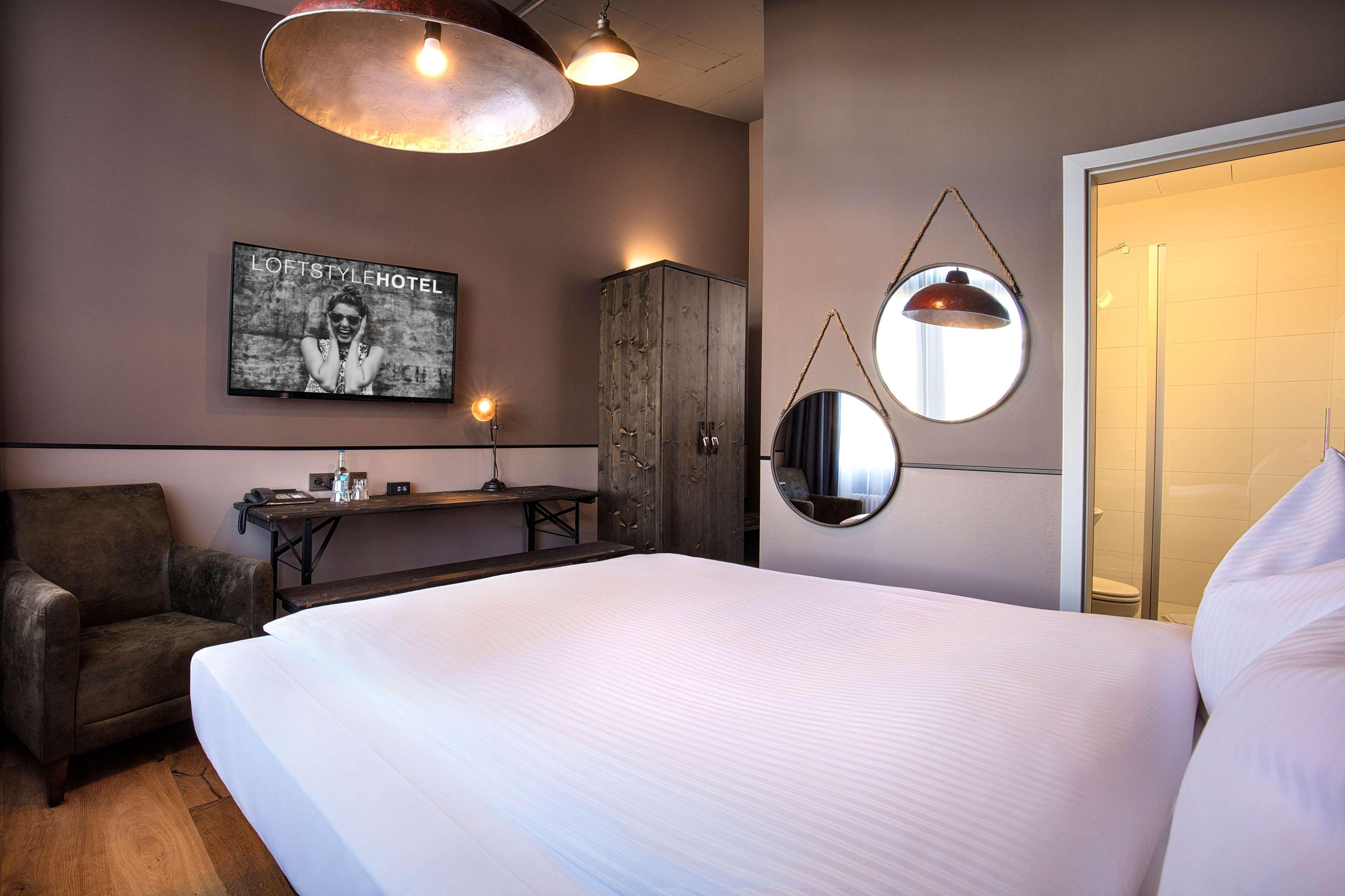 Best Western Loftstyle Hotel Stuttgart-Zuffenhausen المظهر الخارجي الصورة